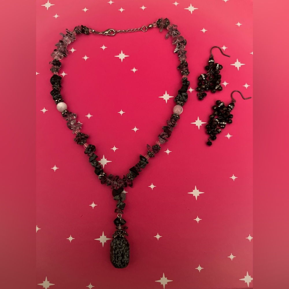 STYLISH CHIP GEMSTONE NECKLACE - Picture 2 of 3